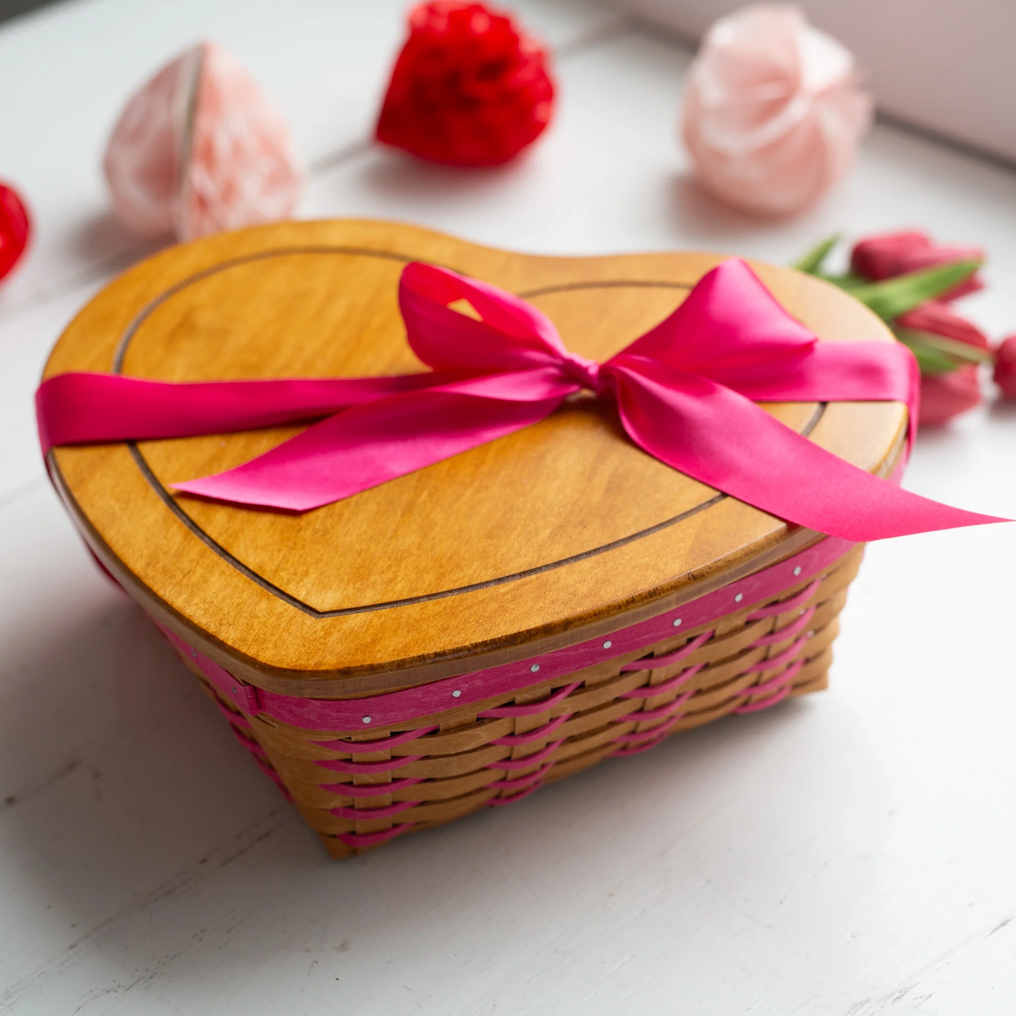 Collector's Valentine's Day 6-Piece Heartland Basket Set - Pink - Image 5