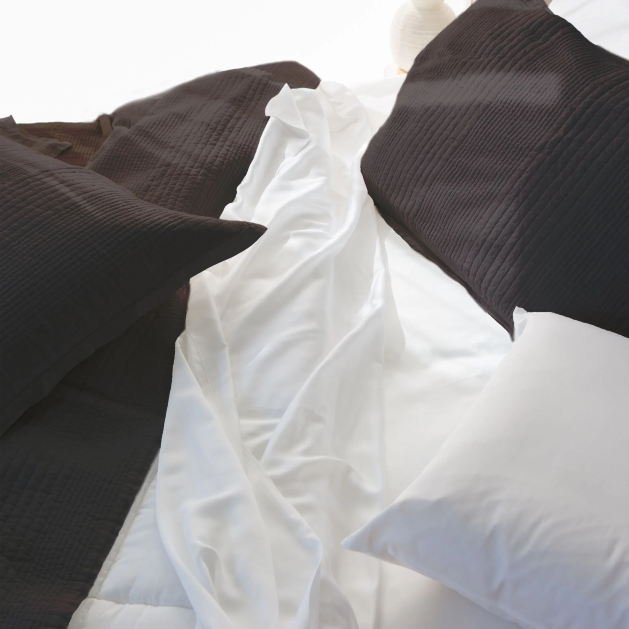 Smoke Longaberger Quilt - Image 3