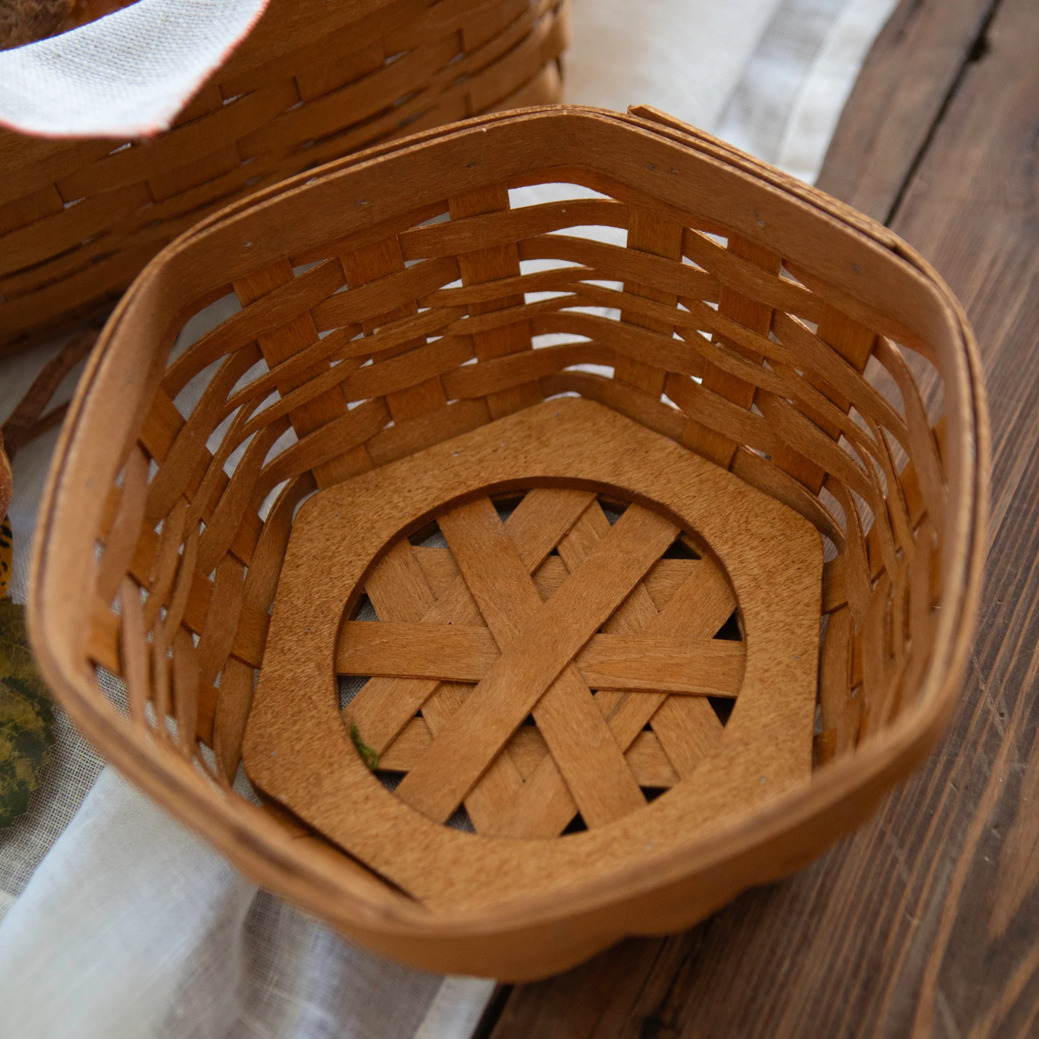 Medium Generations Basket with Protector - Warm Brown - Image 3